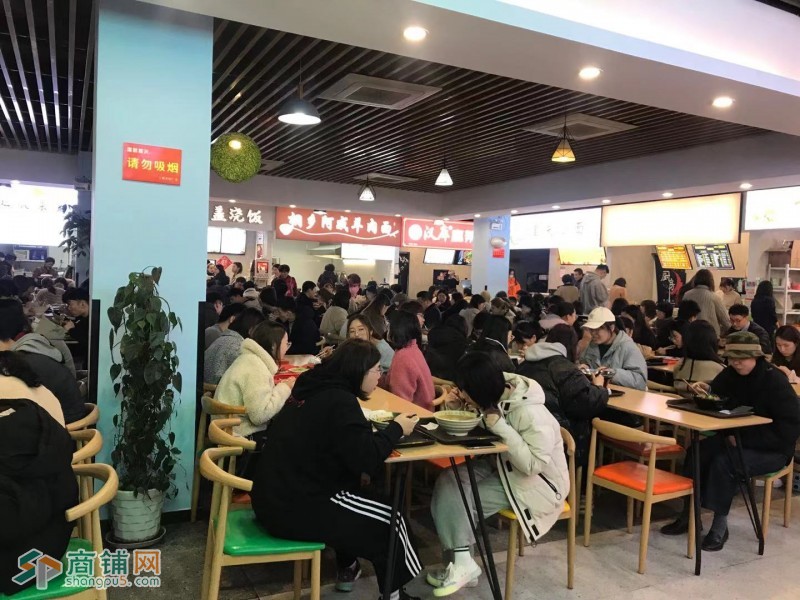 万人园区配套美食城档口转让图2