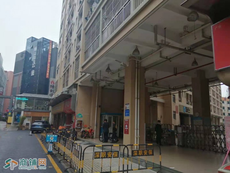 南山区西丽学生公寓门口便利店转让W图2
