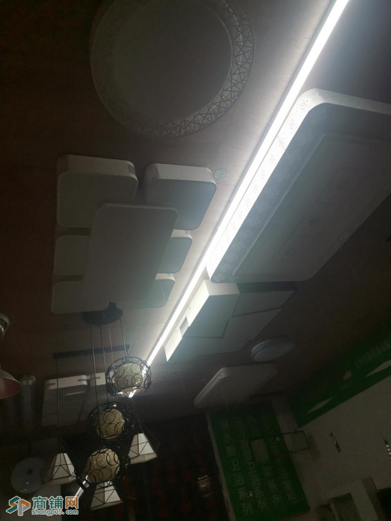 五金店整体平价转让图3