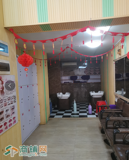 龙华观澜富士康南门住宅区美发店W图3