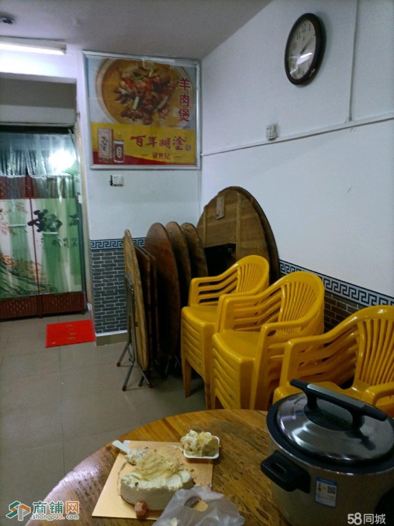 松岗汽车站临街餐饮旺店低价转让W图3