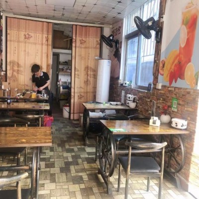 宝安区福永临街餐饮店整体转让（中介网站勿扰）