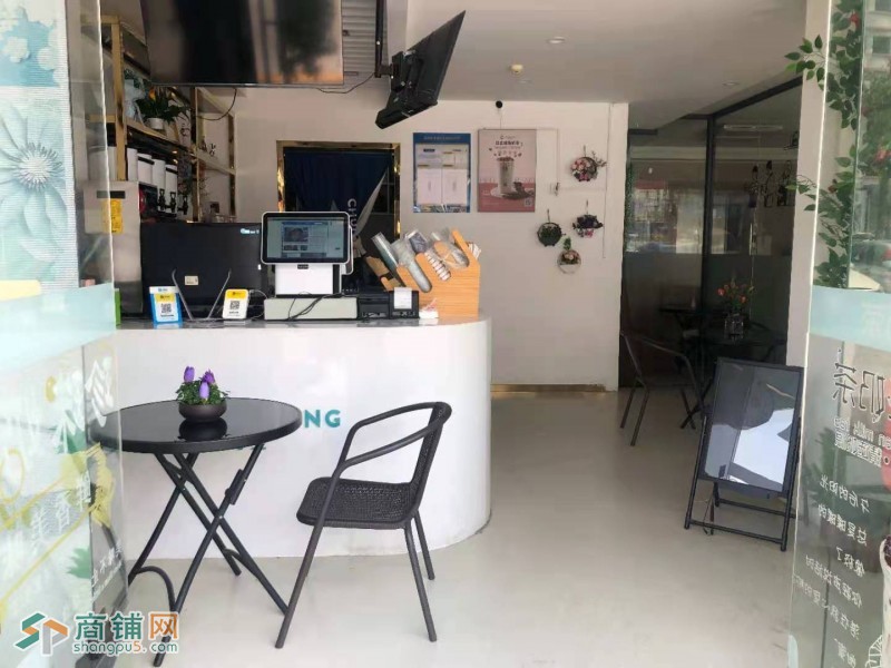 宝安区西乡星宏科技园出入口处奶茶店转让W位置显眼，人流大图3