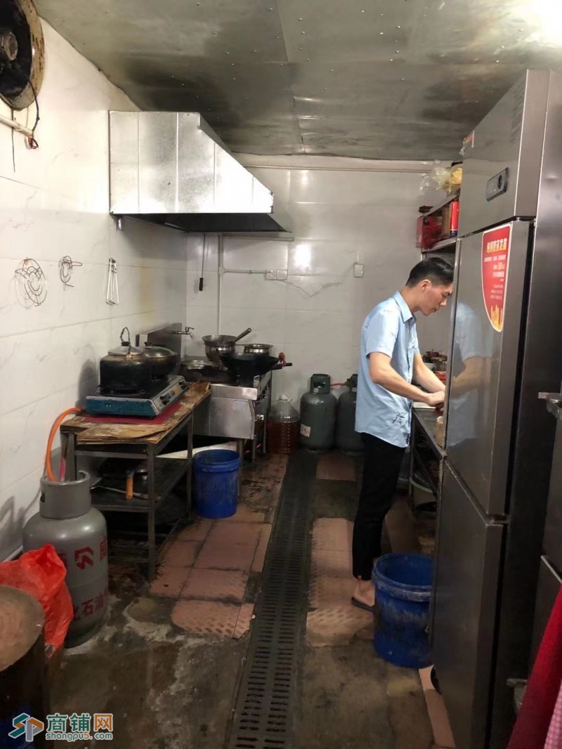 因家中有事急转平湖华南城盈利中的临街餐饮旺铺(富民工业区）W图3