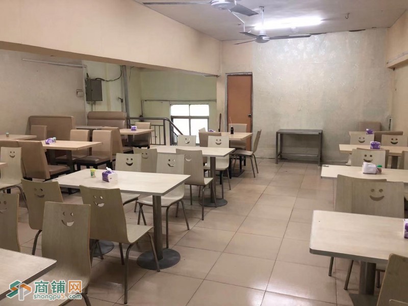 因家中有事急转龙华大浪盈利中临街餐饮旺铺-都是工业区W图3