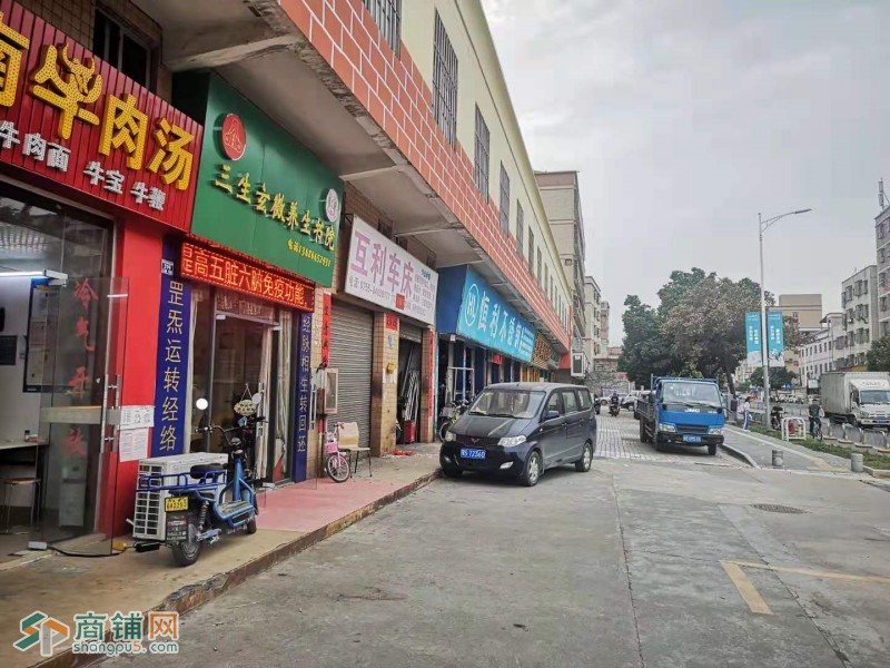 龙岗区坪地坪东社区临街旺铺转让W图3