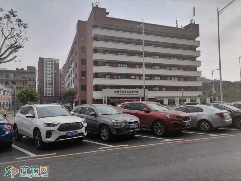 龙华金恒润科技园临街商铺A栋图3