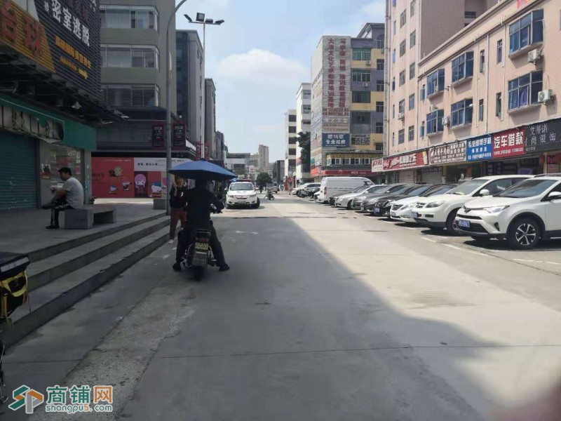 龙华大浪商业中心餐饮店转让W图2