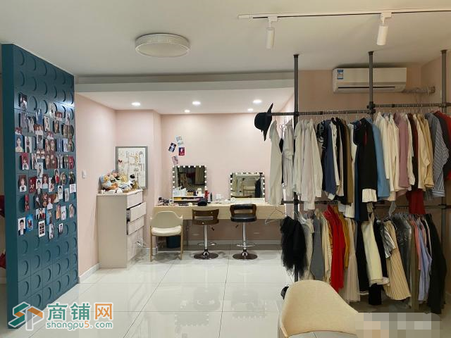 大悦城照相馆图2