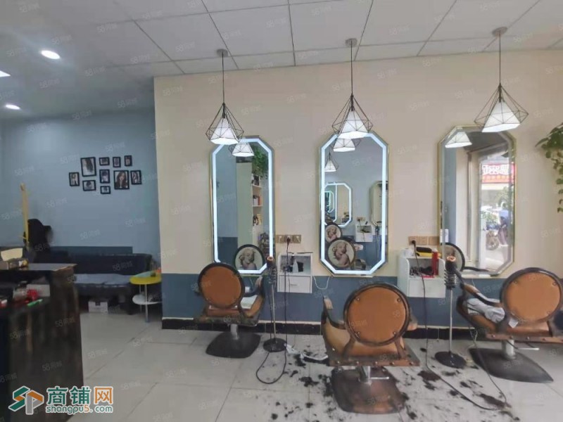 理发店整体转让图3