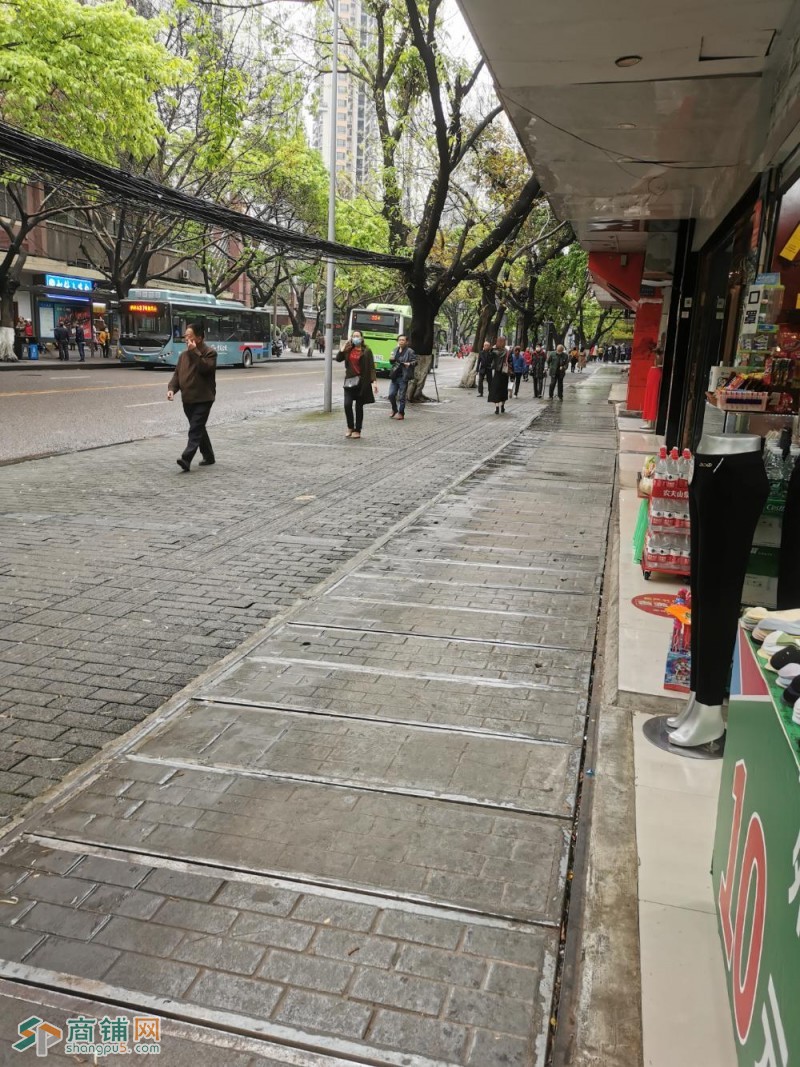 十一中公交车站门面转让图3
