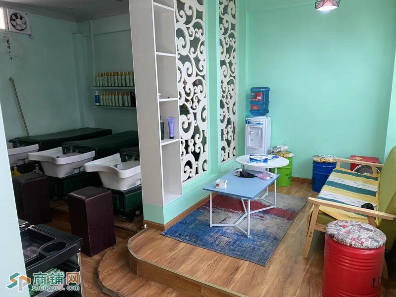 成熟大学美发店低价转让图3