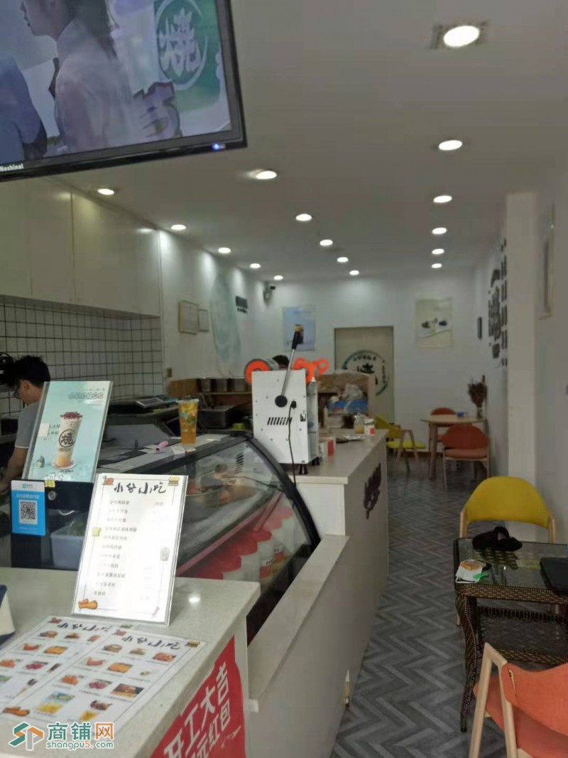 学校对面铺面转让图3