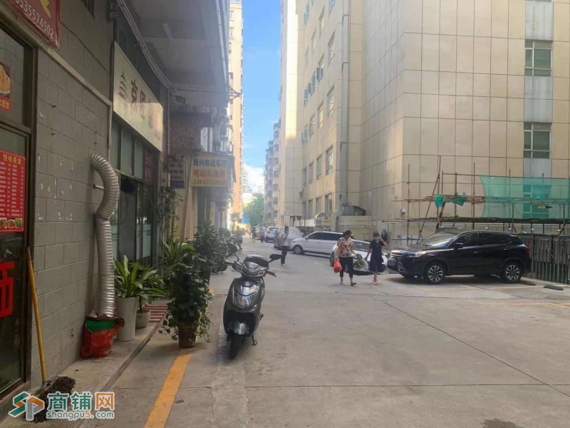 龙华区民治街道上芬社区餐饮店转让w图3