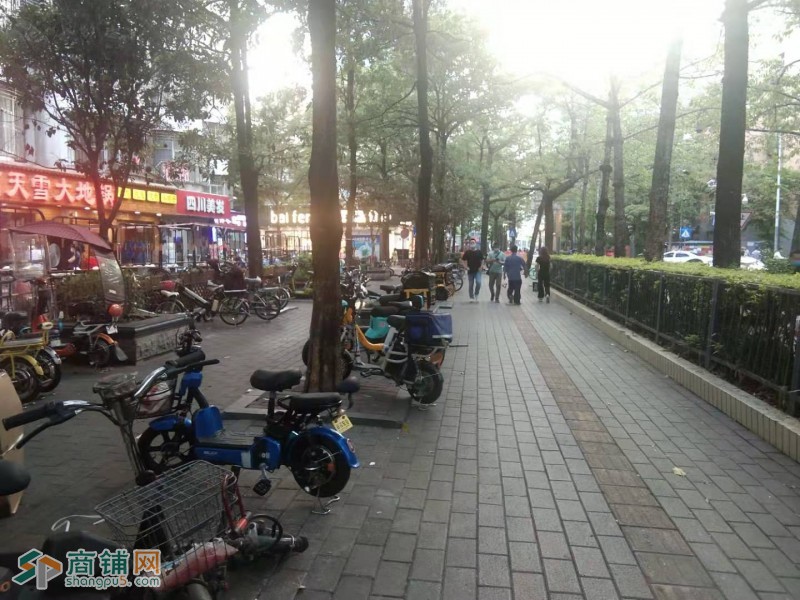 南山南油盈利烧烤店转让w图3