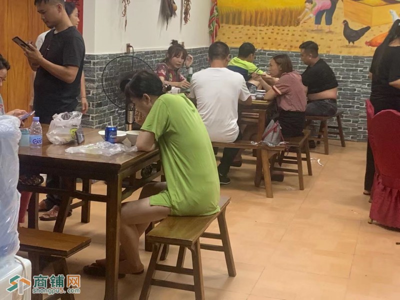 龙岗区布吉上水经商业街餐饮店转让W图2