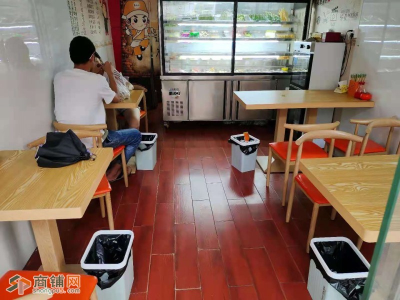 龙岗区怡丰路砂锅麻辣烫店转让W图2