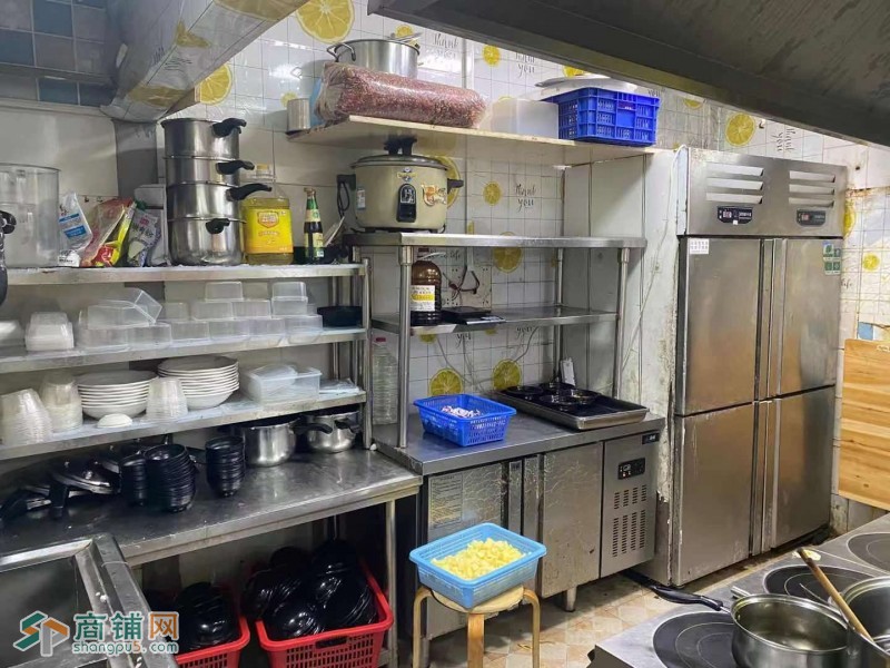 宝华地铁站二十米日收益三千八起旺铺转让图3