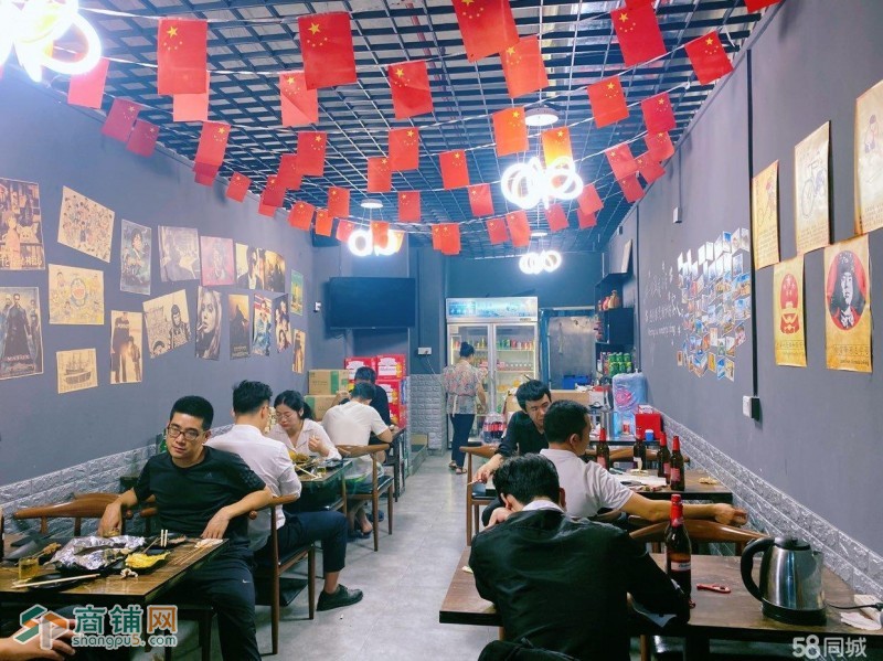 领航城商业街可外摆餐饮店低价转让图2