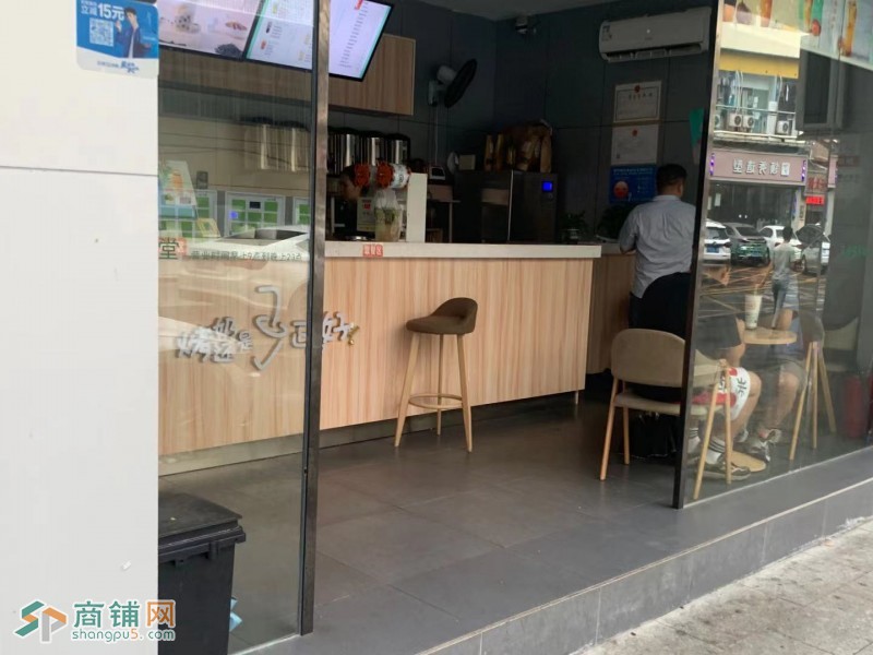 龙华区章阁社区章富路奶茶店转让w图2