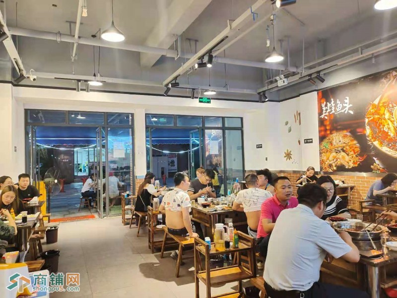 天府四街盈利中火锅店低价急转（位置号，房租便宜）图3