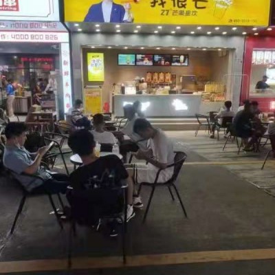 龙岗区塘坑地铁口华润万家奶茶店转让W