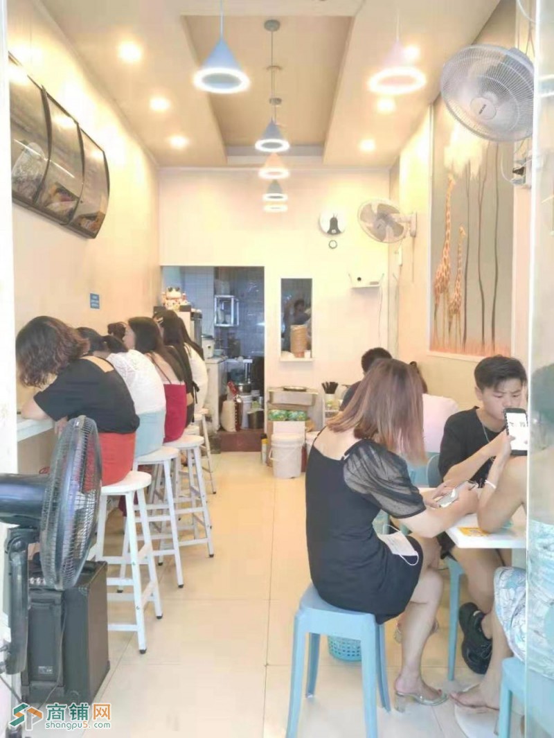 天府广场旁，旺铺忍痛转让图2