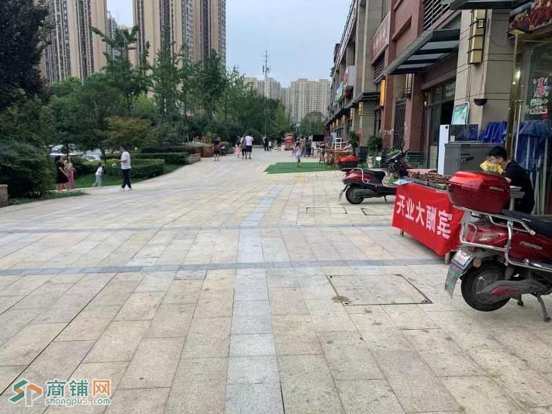 龙泉驿区  大面 盈利餐馆转让 可以办证餐饮店都可以做图3