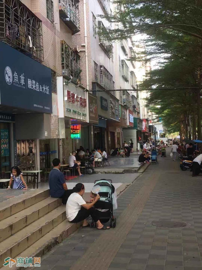 龙岗区坂田街道岗头社区鱼拿酸菜鱼店转让W图2