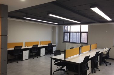 电视塔南三环边地铁口 南飞鸿·乐荟里 110平精装修带家具