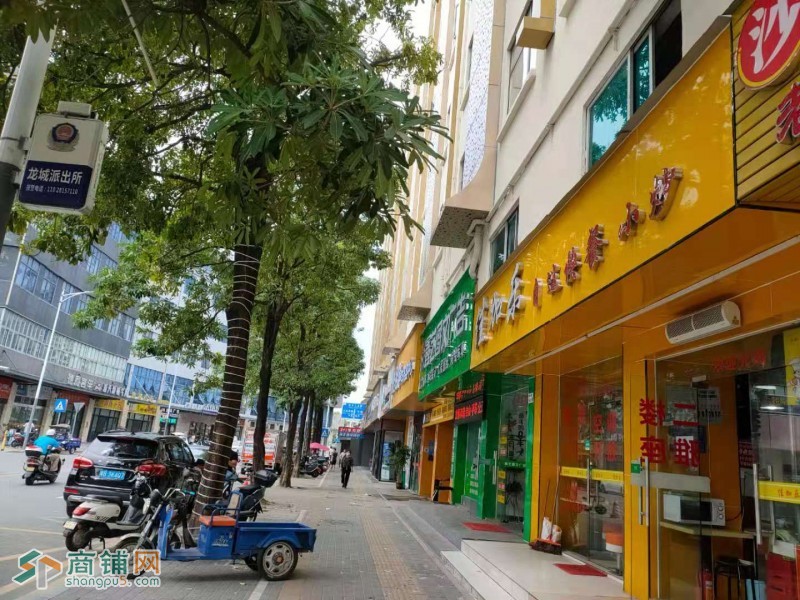 龙华区临街自选快餐店转让W图2