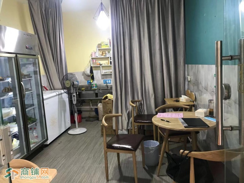 万达附近店铺整体转让W图2