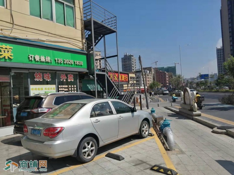龙华区悦兴围54号胖胖客家菜转让W图3