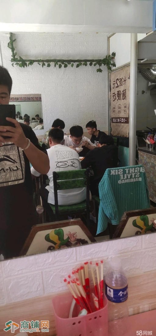 川香煮水煮肉片麻辣香锅图2