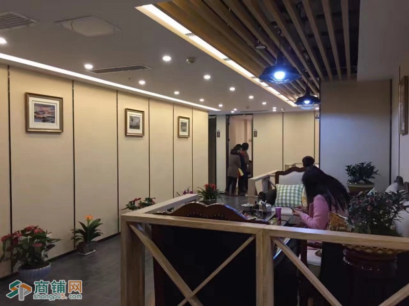 出租望江西路华府骏苑临街门面图3