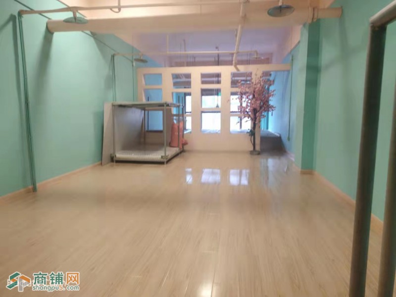 干洗店转让  客户多 位置好图3