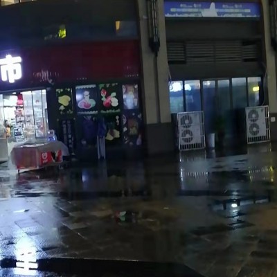 W龙泉驿区小区门口商业圈绝佳口岸小吃店空铺转让