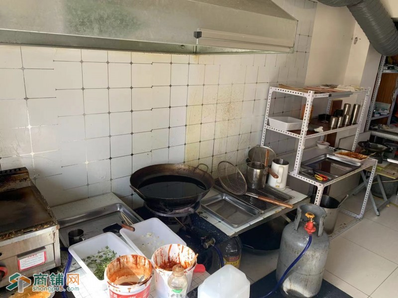 炸串店面齐全可直接营业图2