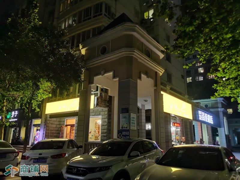 烘焙鲜花旺铺转让图2