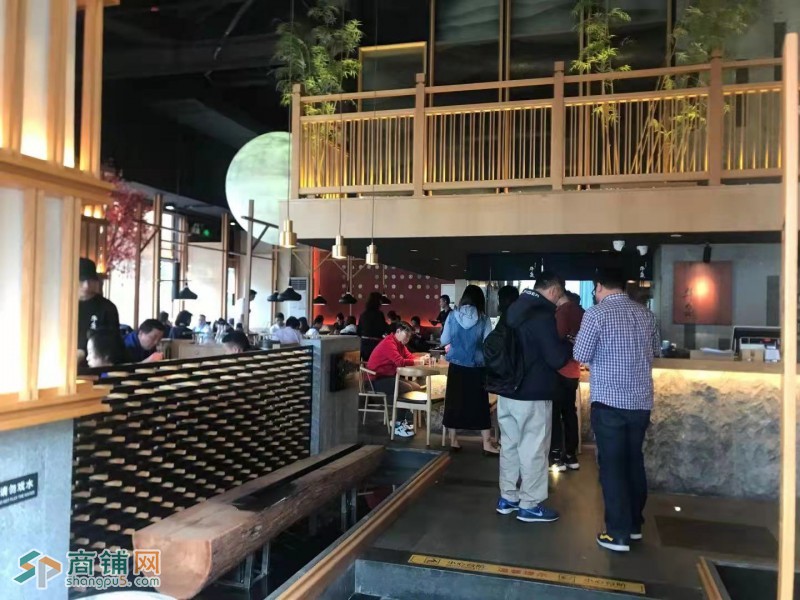 南山区盈利烤肉店转让：装修新颖，周边商圈环绕图3