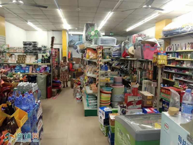 龙华盈利百货店转让w图2