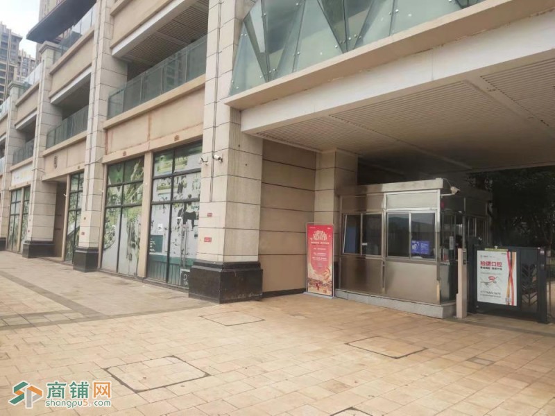 巫家坝对面，小区门口第二间，现铺出售，业态无限制图3