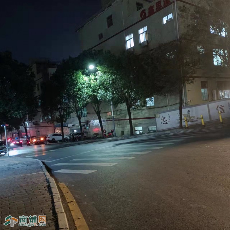 黄盏鬼茶餐厅图3