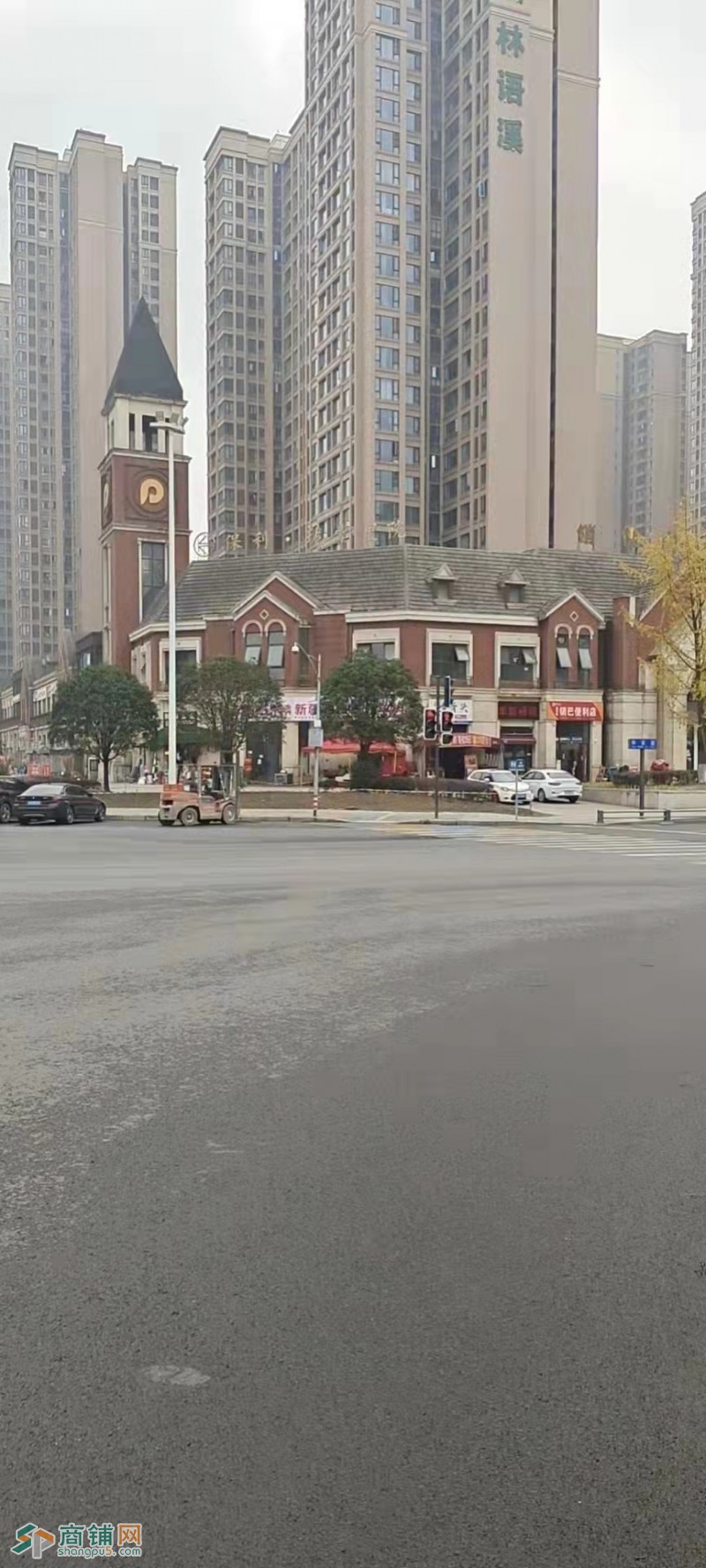 W成华区万人小区正大门出口唯一超市转让图2