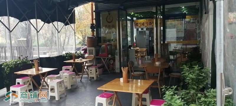 W青羊区写字楼楼下对面有小区餐饮店转让图2