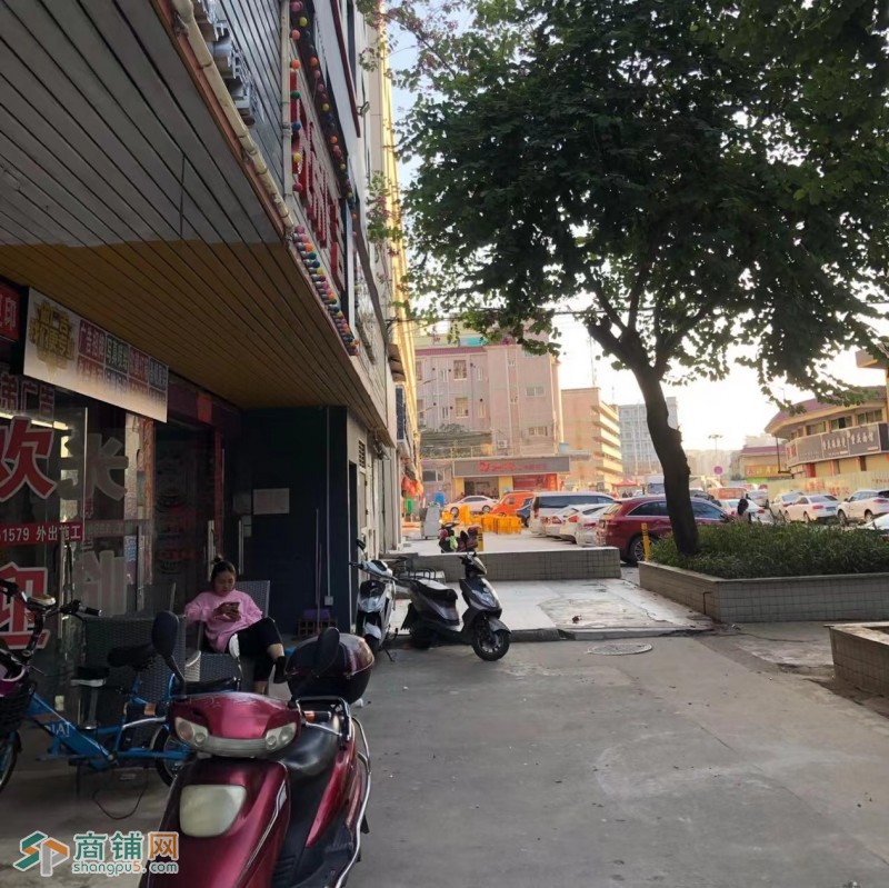 深圳市宝安区万丰水库泥棚路四海牛杂店转让W图2