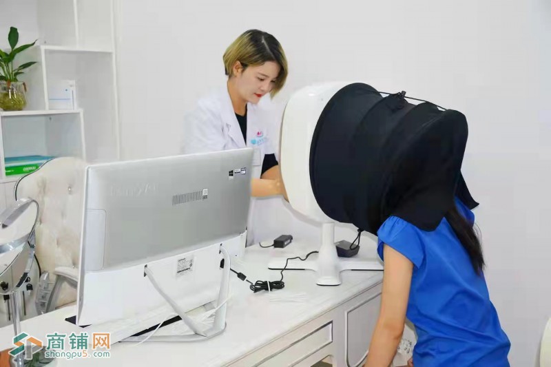 龙华区中执广场美容院转让W图3