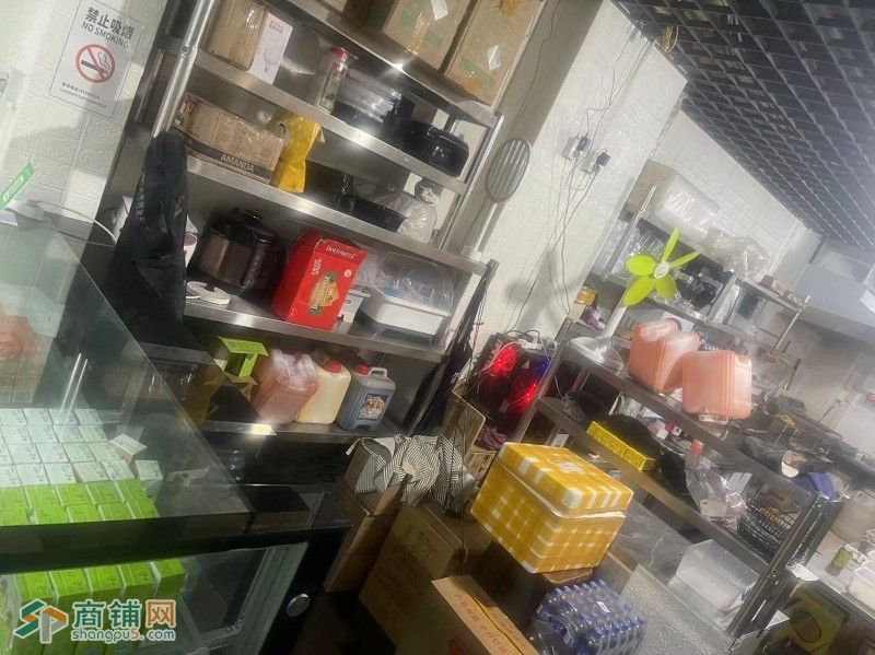 W成都武侯区学校周边炸鸡店挥泪转让中介勿扰图2