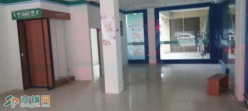 W成都青白江超市挥泪转让中介勿扰图2