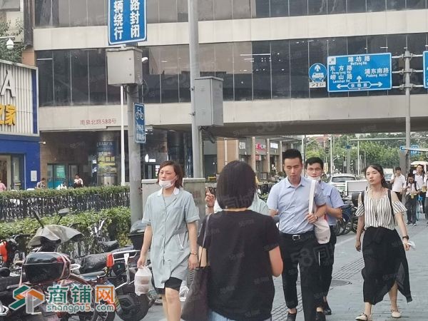 静安区 彭浦新村地铁站附近沿街商铺 居民密集 重餐饮执照！图2
